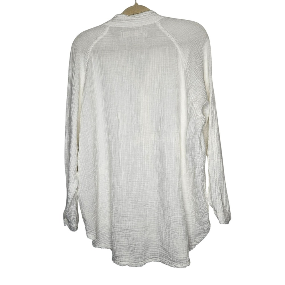 We The Free People Tunic Top XS White Long Sleeve Button Frayed‎ Gauzy Oversized - Picture 2 of 10